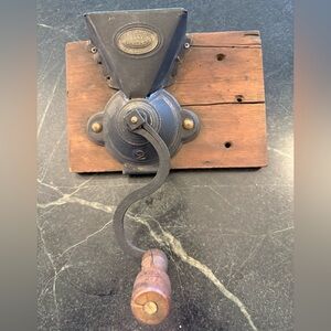 Antique Cast Iron Coffee Grinder No. 2 Wood Base Increase Wilson Rare Primitive